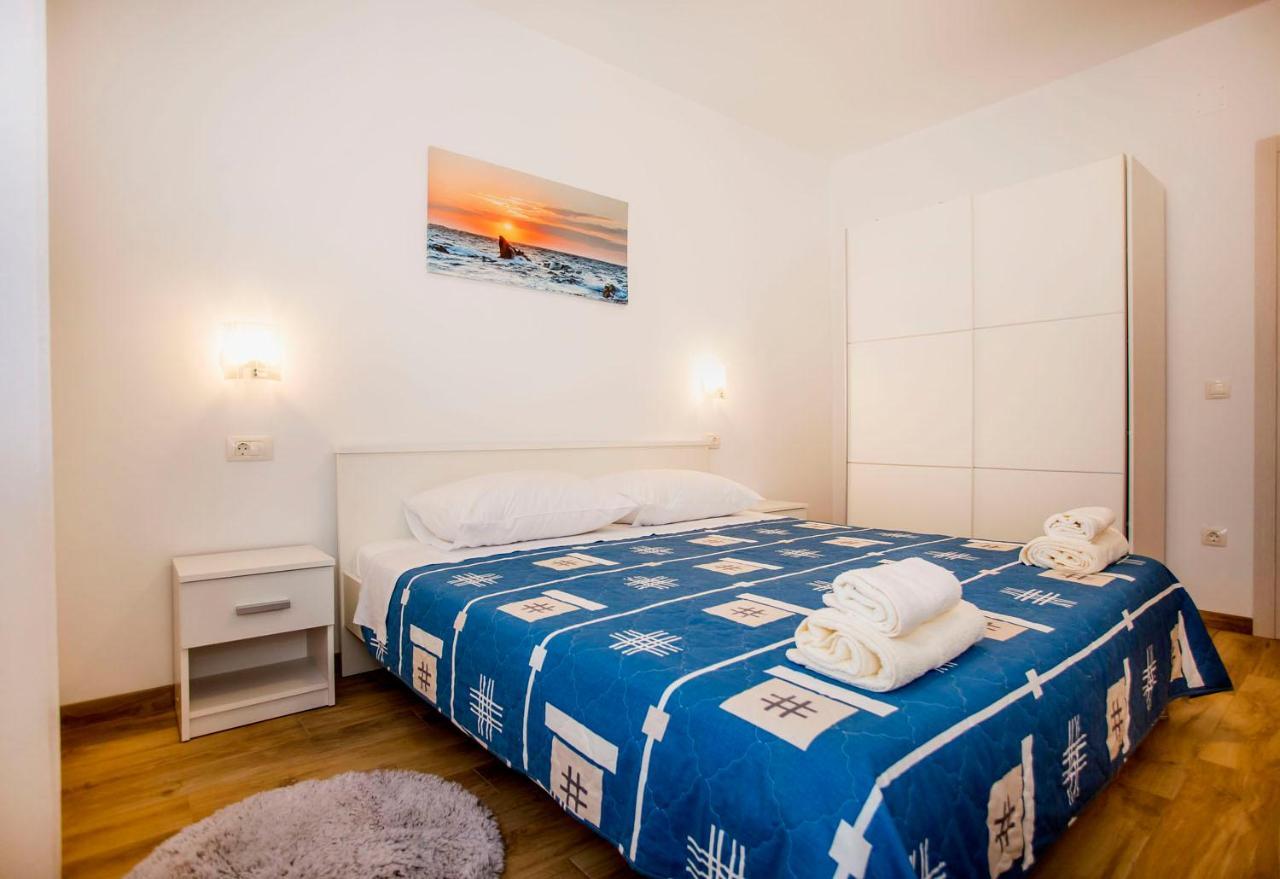 Apartment Dragica