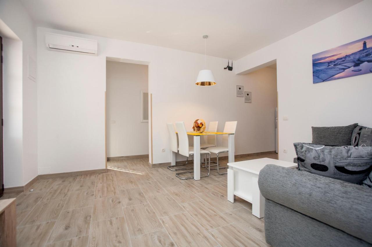 Apartment Dragica